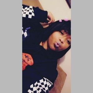 Meet your Posher, Amari